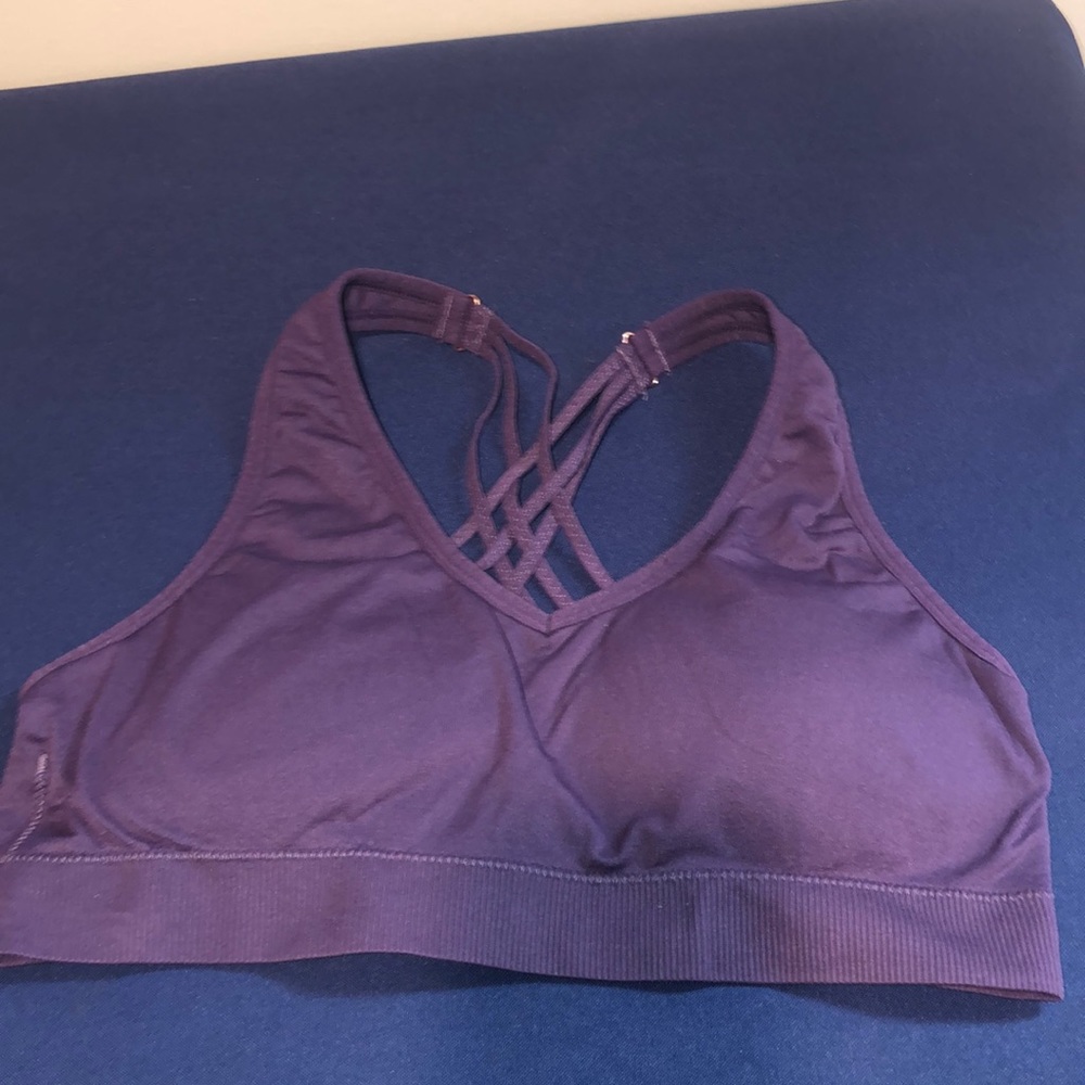 Activ8 purple crisscross back sports bra gently used size XL
